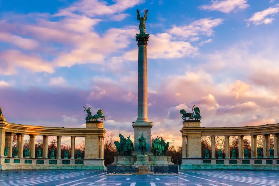 Budapest menő, jönnek a turisták!