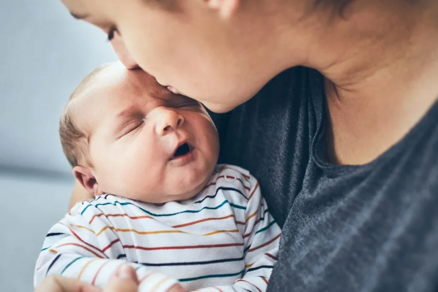 Mi történik a babaszülés után? Vajon mikorra válsz te magad is érett felnőtté?